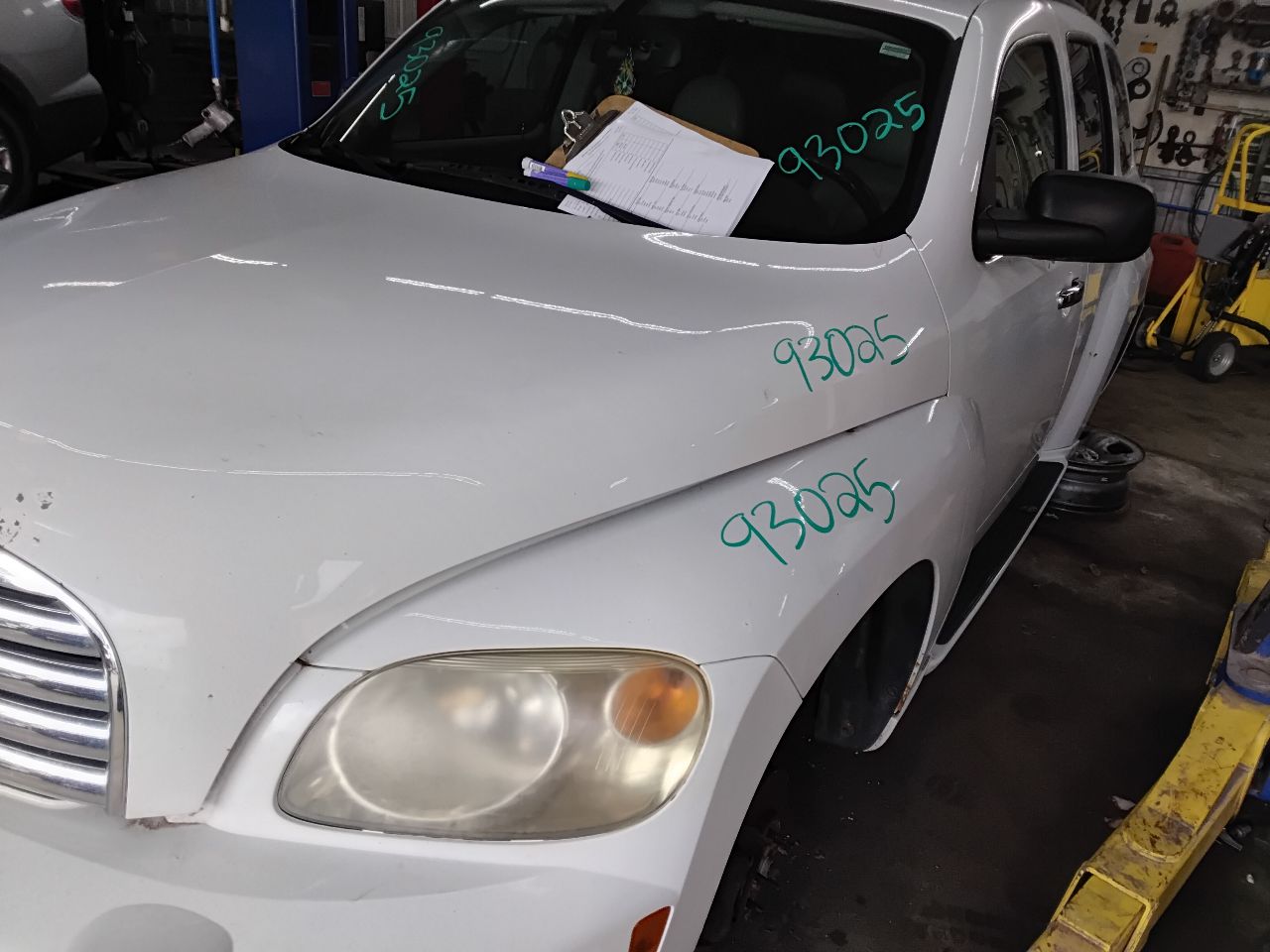 https://f005.backblazeb2.com/file/img-partshotlines-com/Inventory/MA472/Vehicle/28077_08.jpg