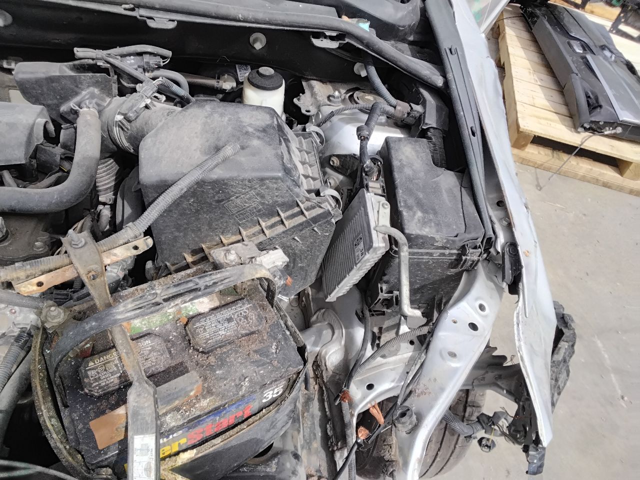 https://f005.backblazeb2.com/file/img-partshotlines-com/Inventory/MA472/Vehicle/28082_08.jpg