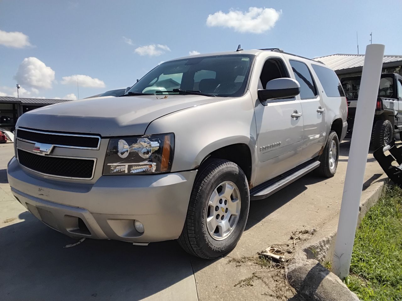 https://f005.backblazeb2.com/file/img-partshotlines-com/Inventory/MA472/Vehicle/28090_01.jpg