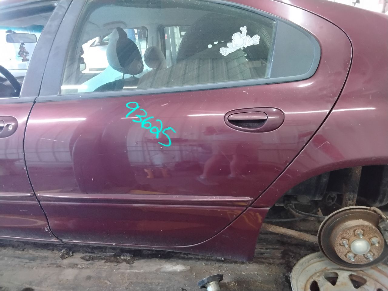 https://f005.backblazeb2.com/file/img-partshotlines-com/Inventory/MA472/Vehicle/28093_04.jpg