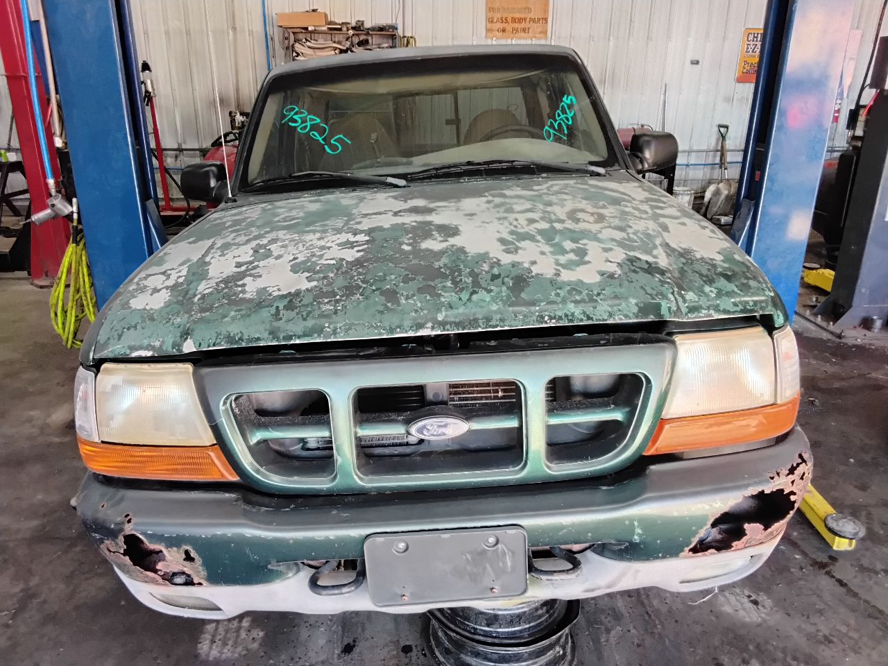 https://f005.backblazeb2.com/file/img-partshotlines-com/Inventory/MA472/Vehicle/28094_02.jpg