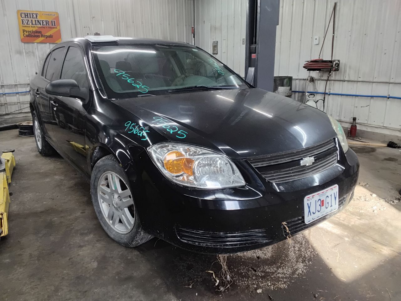 https://f005.backblazeb2.com/file/img-partshotlines-com/Inventory/MA472/Vehicle/28151_01.jpg