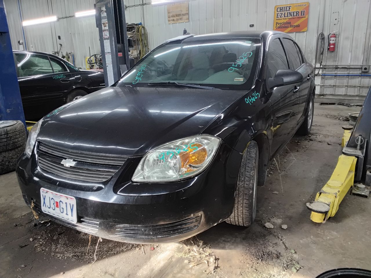 https://f005.backblazeb2.com/file/img-partshotlines-com/Inventory/MA472/Vehicle/28151_03.jpg