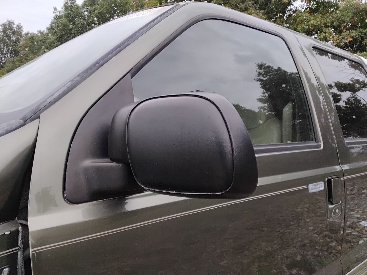 https://f005.backblazeb2.com/file/img-partshotlines-com/Inventory/MA472/Vehicle/28195_10.jpg