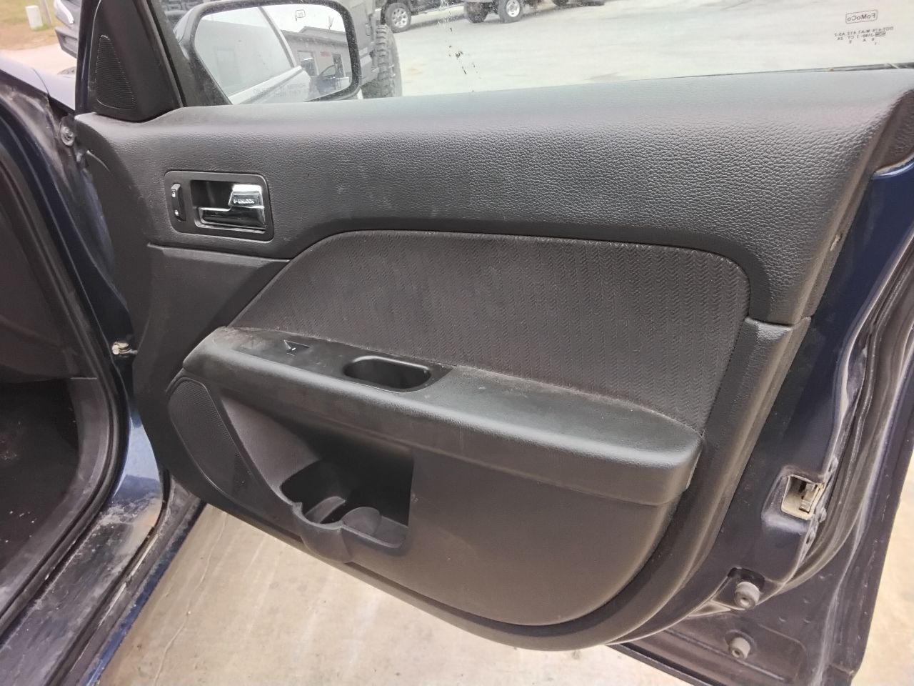https://f005.backblazeb2.com/file/img-partshotlines-com/Inventory/MA472/Vehicle/28265_12.jpg