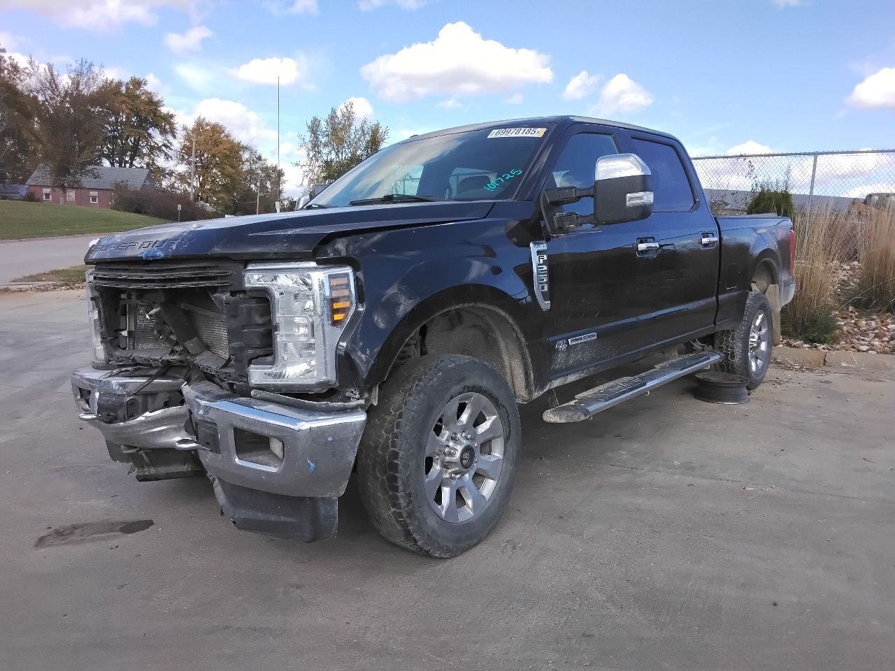 https://f005.backblazeb2.com/file/img-partshotlines-com/Inventory/MA472/Vehicle/28282_01.jpg