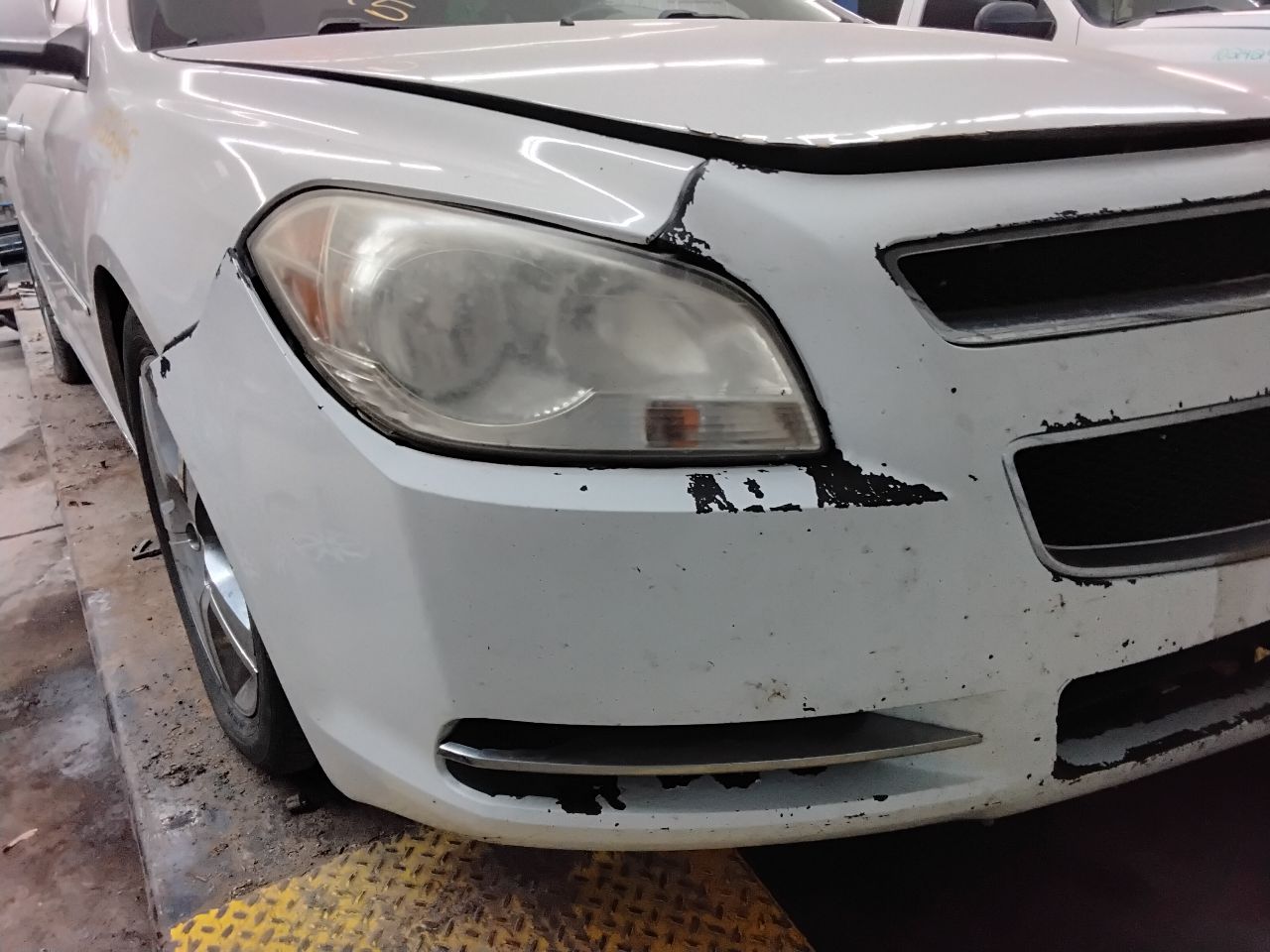 https://f005.backblazeb2.com/file/img-partshotlines-com/Inventory/MA472/Vehicle/28302_04.jpg
