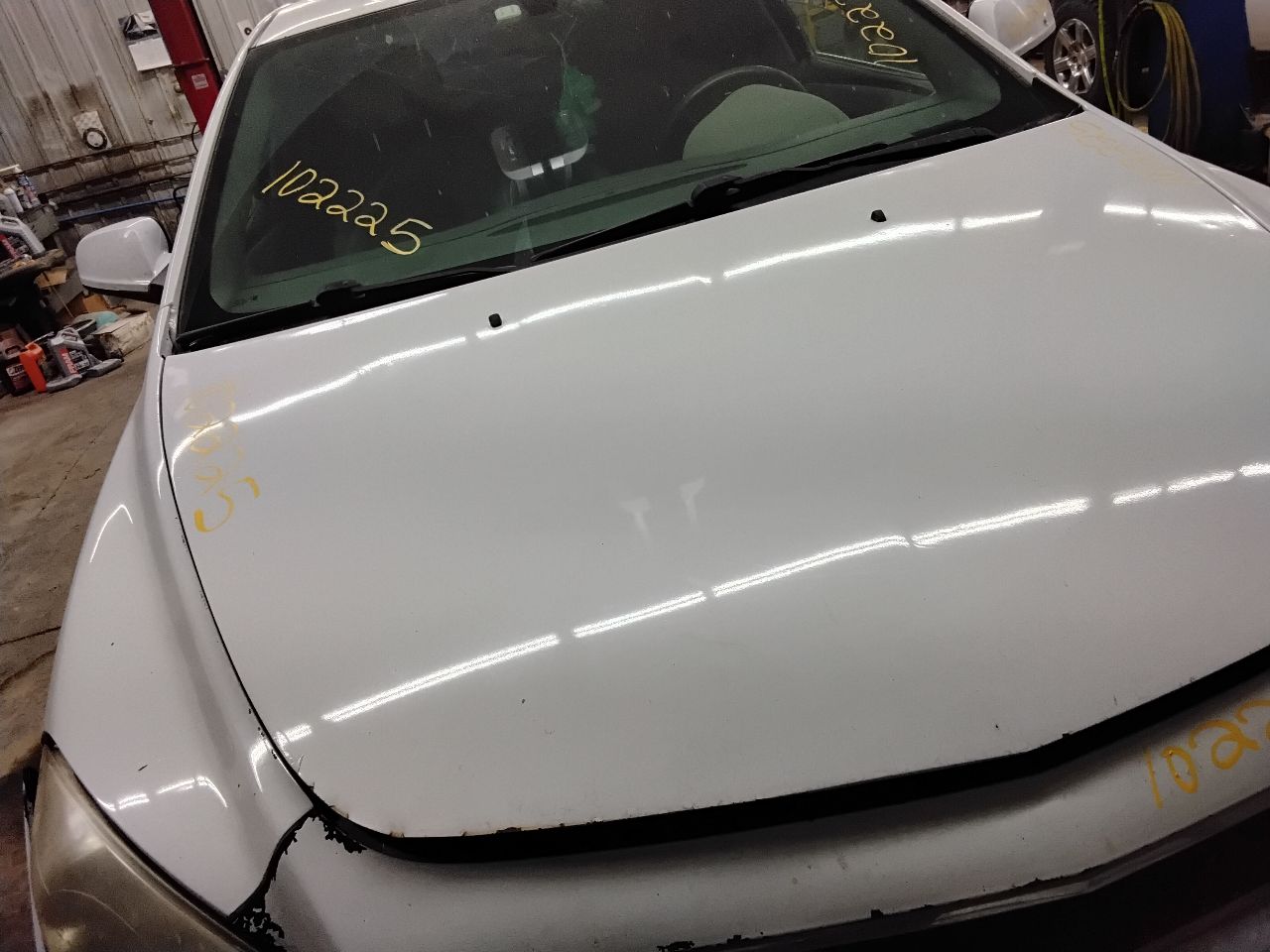 https://f005.backblazeb2.com/file/img-partshotlines-com/Inventory/MA472/Vehicle/28302_08.jpg