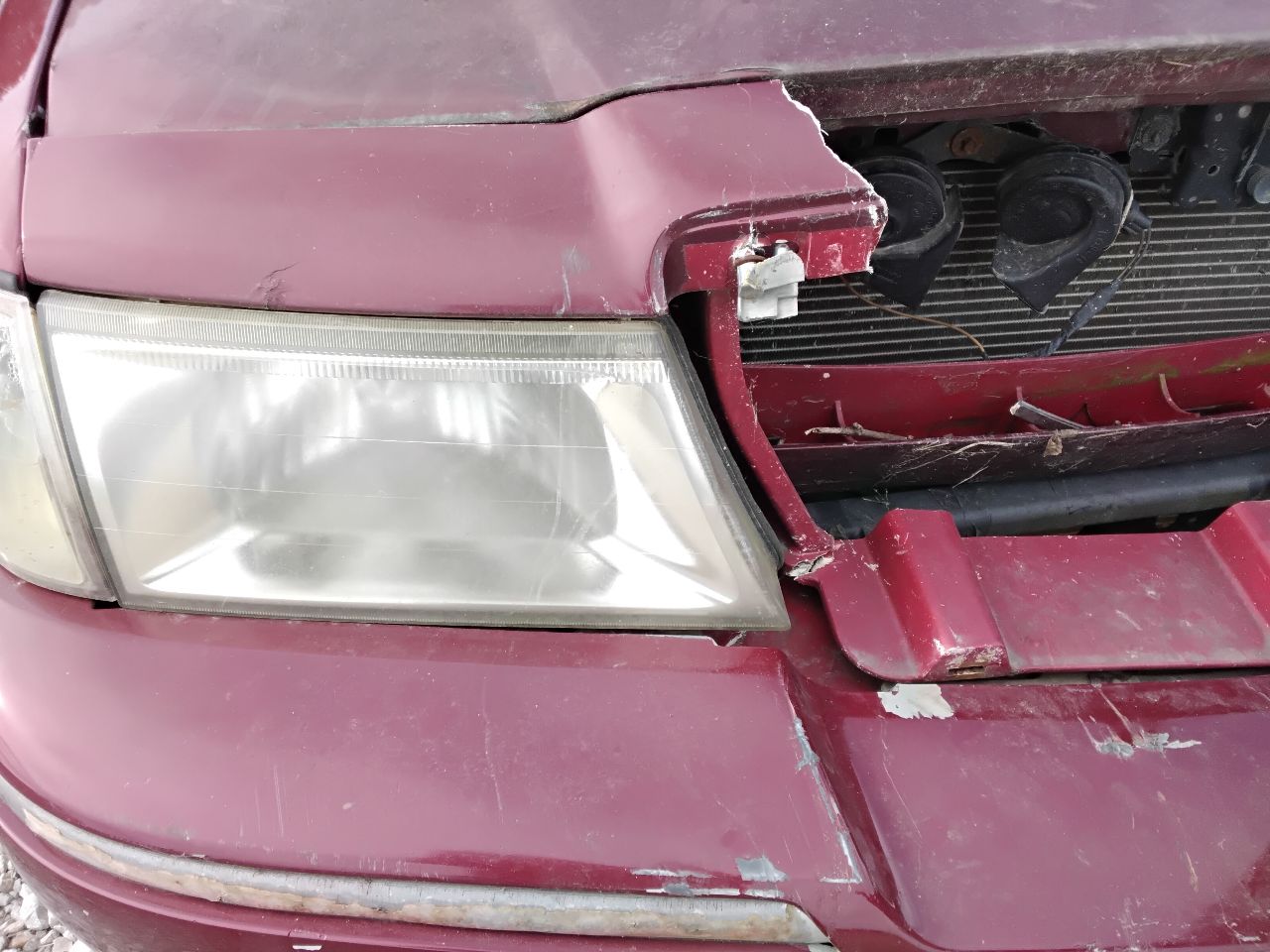 https://f005.backblazeb2.com/file/img-partshotlines-com/Inventory/MA472/Vehicle/28394_03.jpg