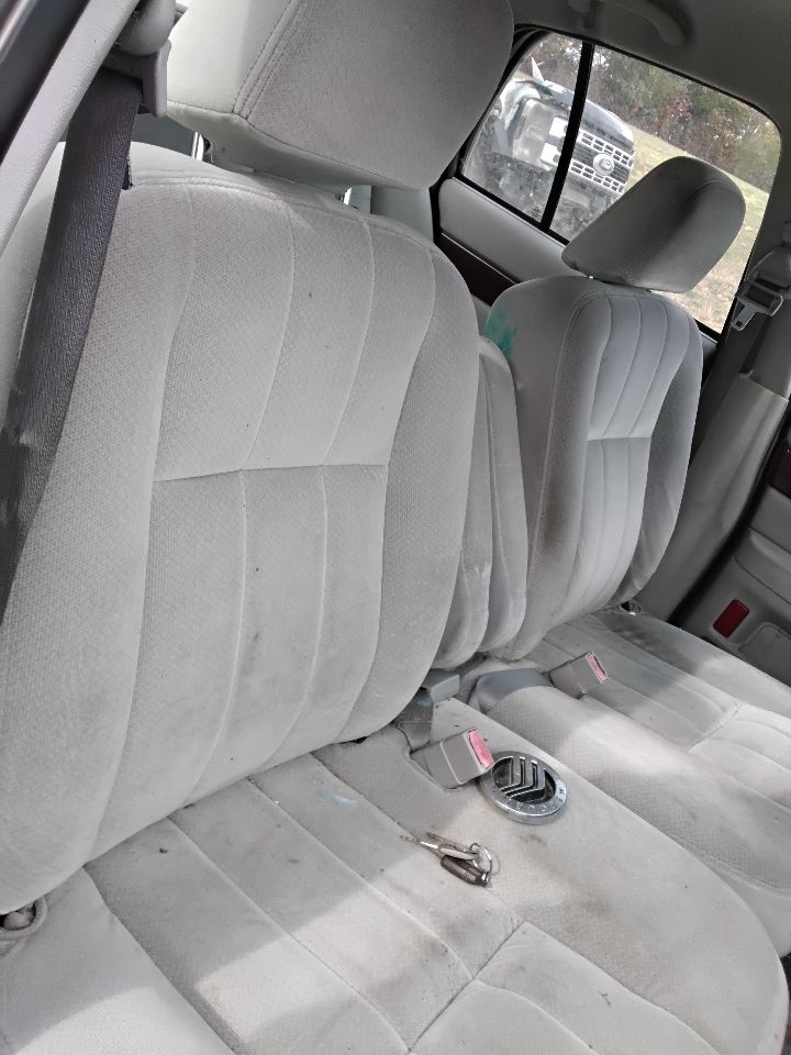 https://f005.backblazeb2.com/file/img-partshotlines-com/Inventory/MA472/Vehicle/28394_19.jpg