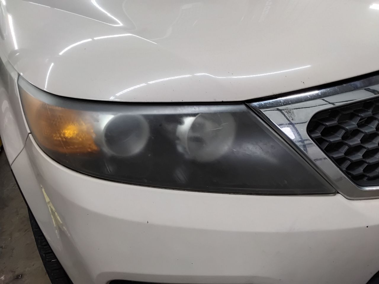 https://f005.backblazeb2.com/file/img-partshotlines-com/Inventory/MA472/Vehicle/28412_06.jpg