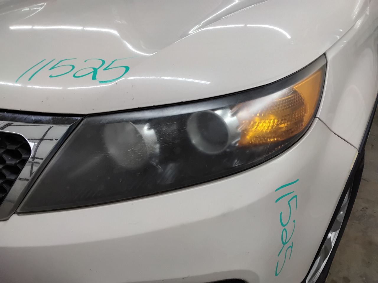https://f005.backblazeb2.com/file/img-partshotlines-com/Inventory/MA472/Vehicle/28412_08.jpg