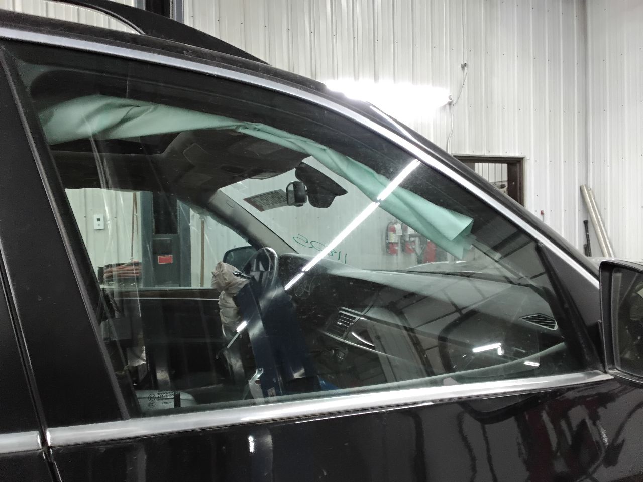 https://f005.backblazeb2.com/file/img-partshotlines-com/Inventory/MA472/Vehicle/28416_09.jpg