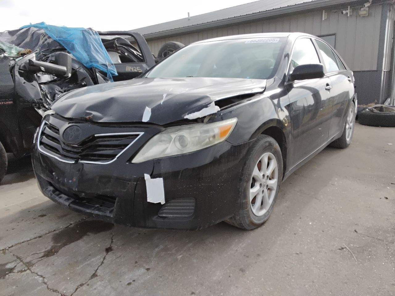 https://f005.backblazeb2.com/file/img-partshotlines-com/Inventory/MA472/Vehicle/28417_01.jpg