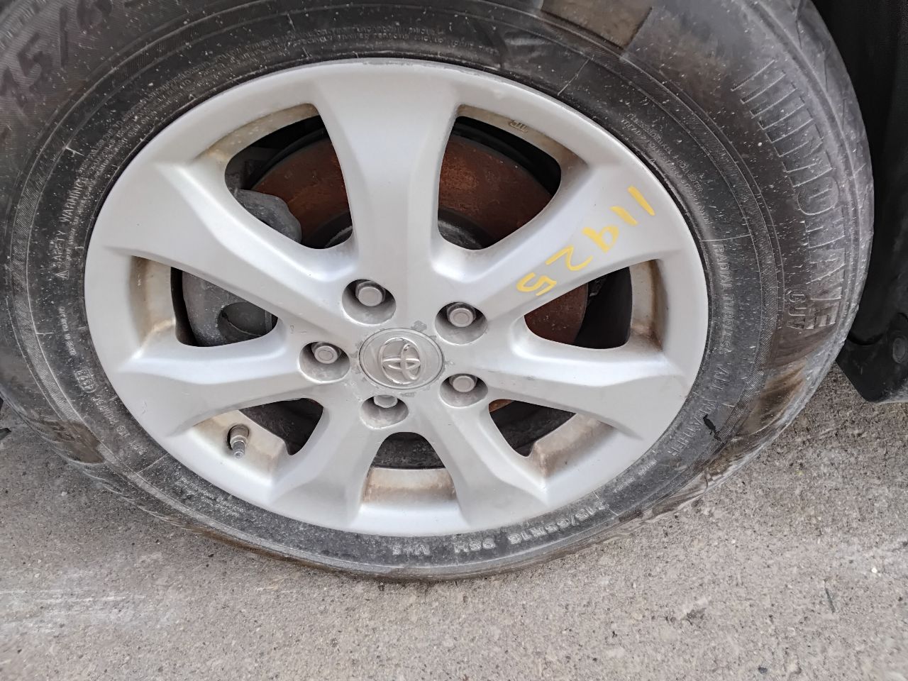 https://f005.backblazeb2.com/file/img-partshotlines-com/Inventory/MA472/Vehicle/28417_05.jpg