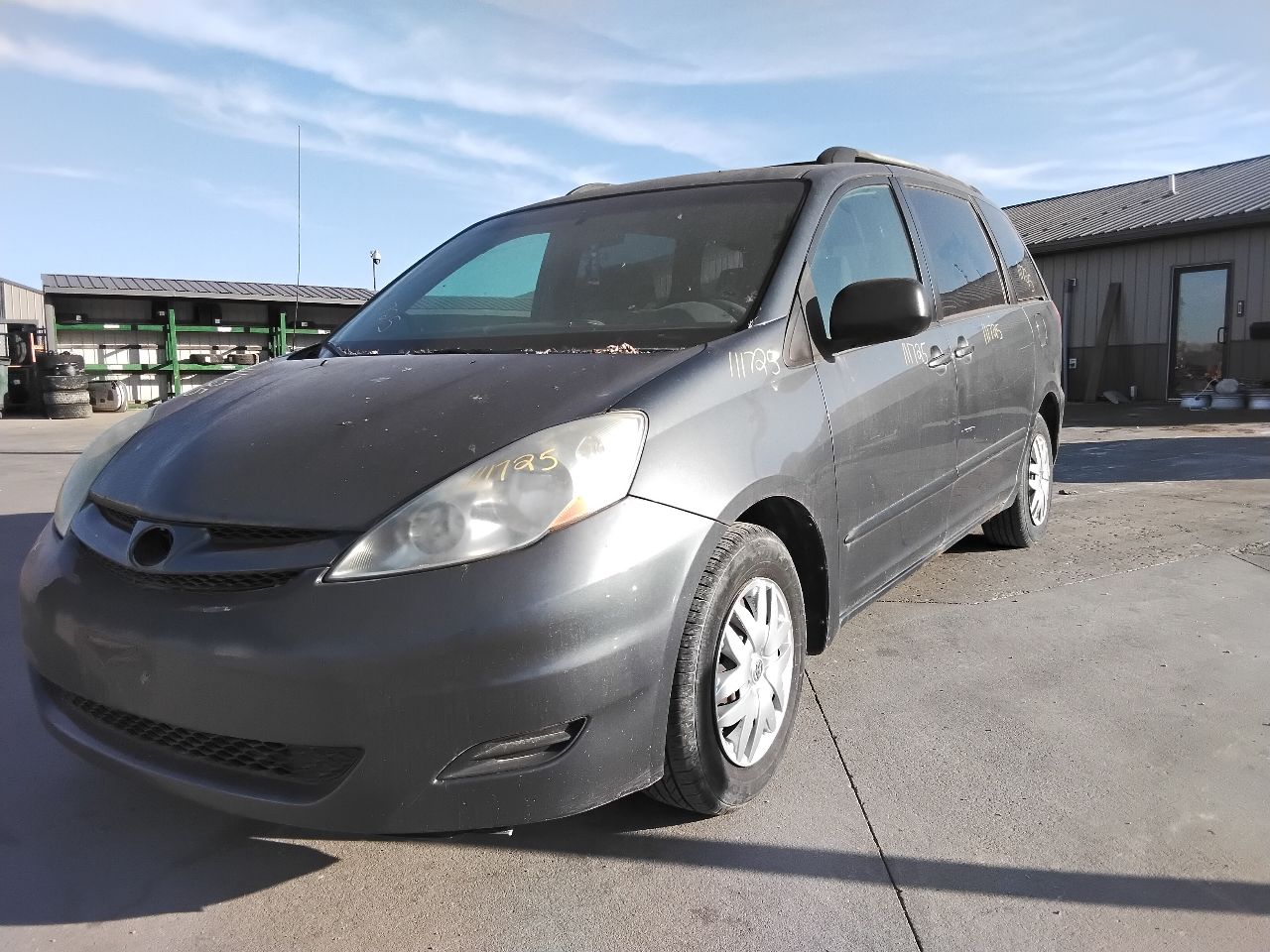 https://f005.backblazeb2.com/file/img-partshotlines-com/Inventory/MA472/Vehicle/28431_01.jpg