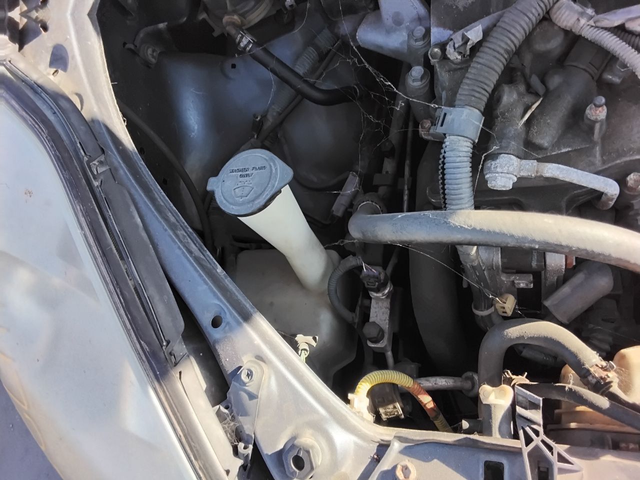 https://f005.backblazeb2.com/file/img-partshotlines-com/Inventory/MA472/Vehicle/28431_59.jpg