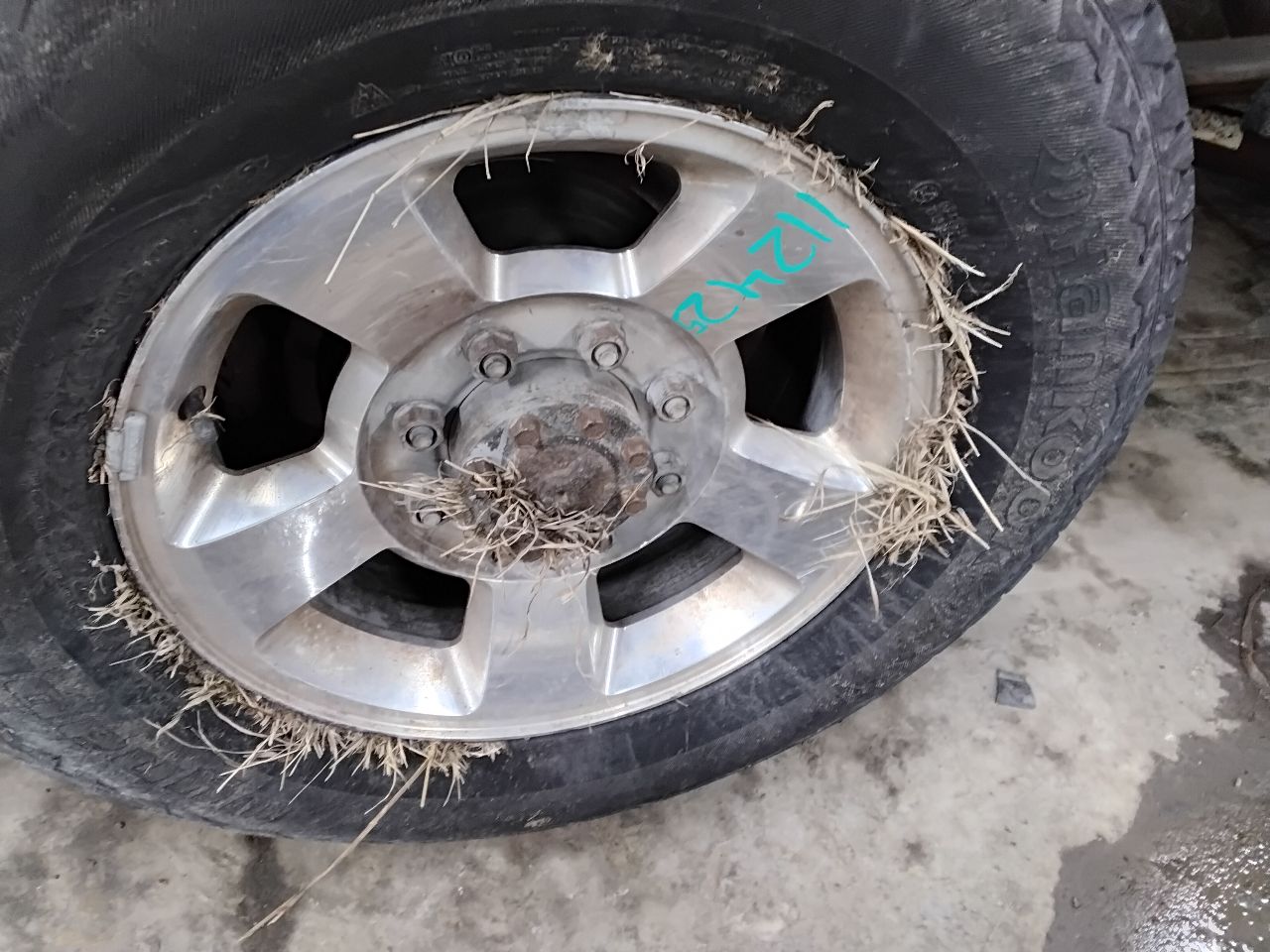 https://f005.backblazeb2.com/file/img-partshotlines-com/Inventory/MA472/Vehicle/28494_05.jpg