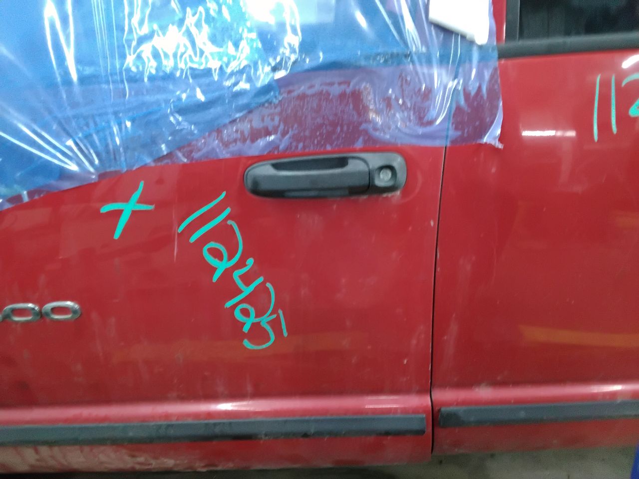 https://f005.backblazeb2.com/file/img-partshotlines-com/Inventory/MA472/Vehicle/28494_11.jpg