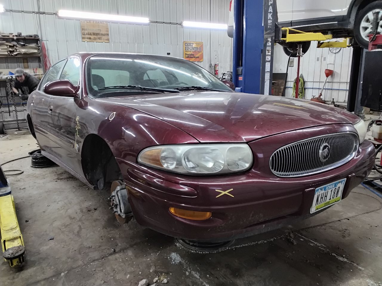 https://f005.backblazeb2.com/file/img-partshotlines-com/Inventory/MA472/Vehicle/28542_01.jpg