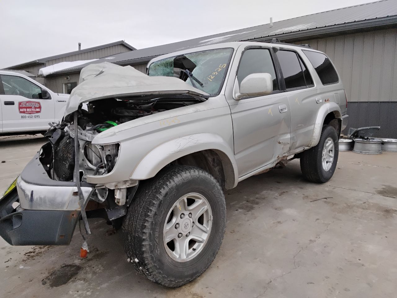 https://f005.backblazeb2.com/file/img-partshotlines-com/Inventory/MA472/Vehicle/28598_01.jpg