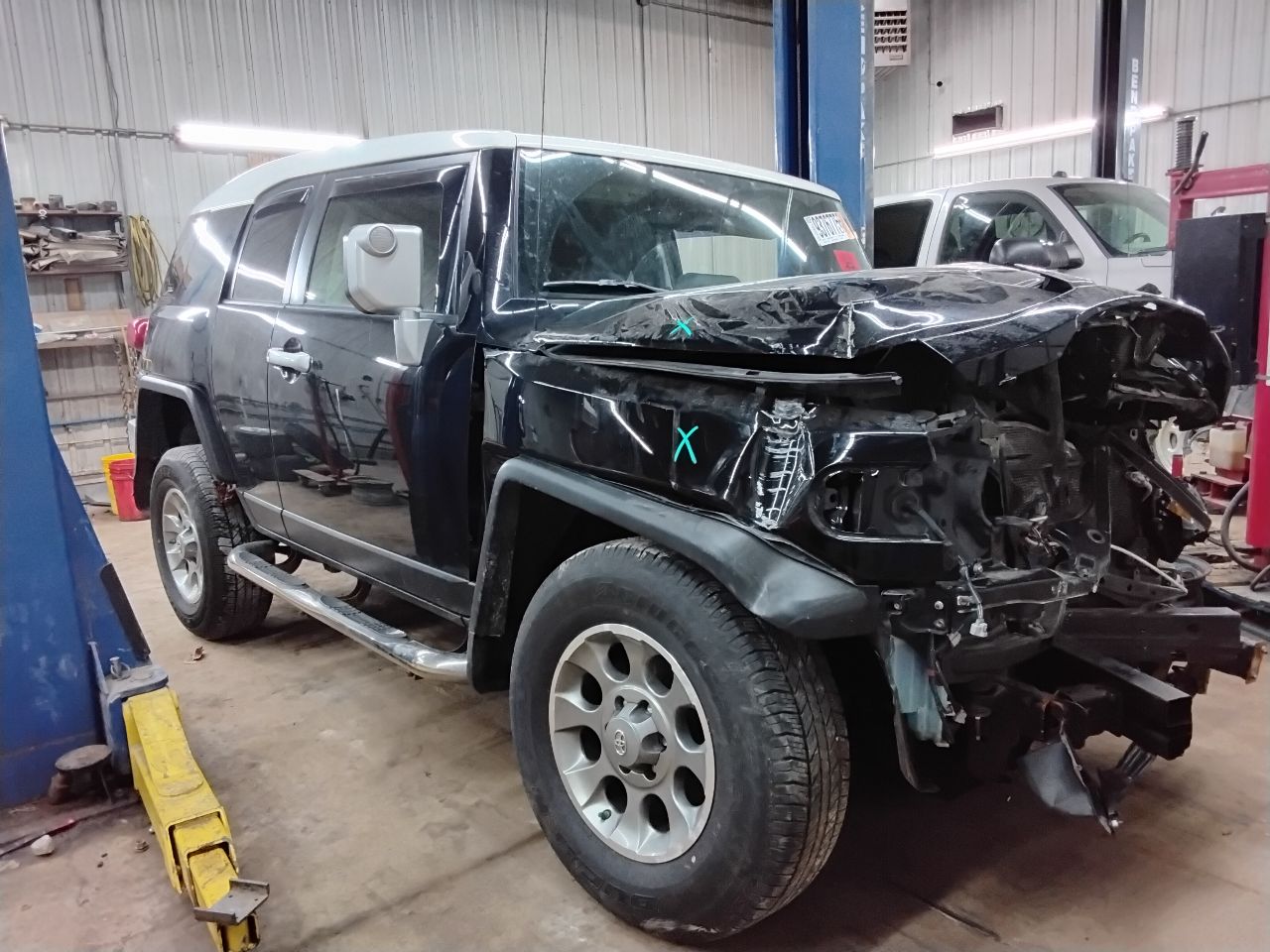 https://f005.backblazeb2.com/file/img-partshotlines-com/Inventory/MA472/Vehicle/28673_01.jpg