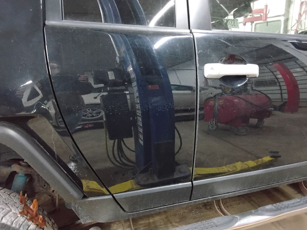 https://f005.backblazeb2.com/file/img-partshotlines-com/Inventory/MA472/Vehicle/28673_08.jpg