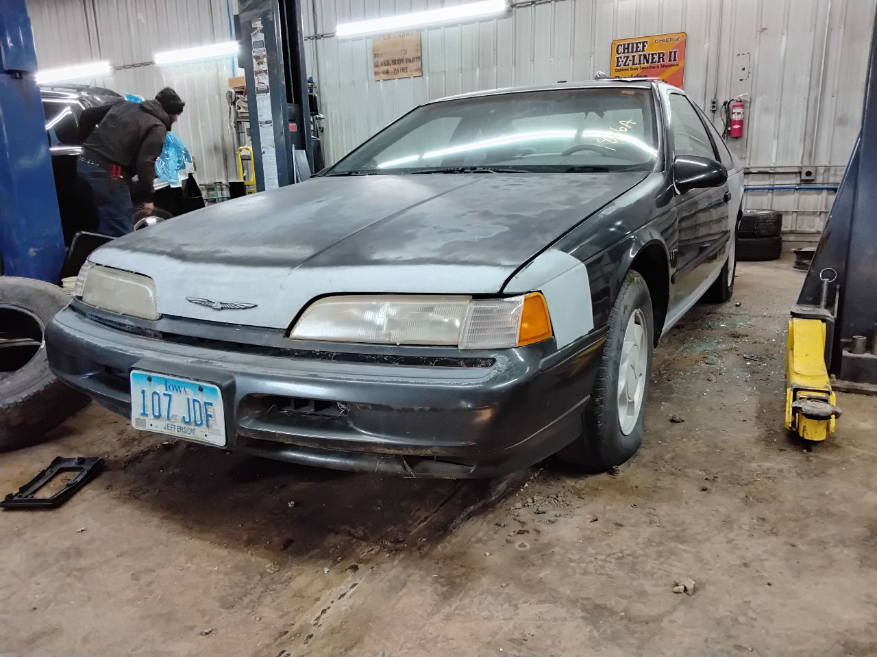 https://f005.backblazeb2.com/file/img-partshotlines-com/Inventory/MA472/Vehicle/28808_01.jpg