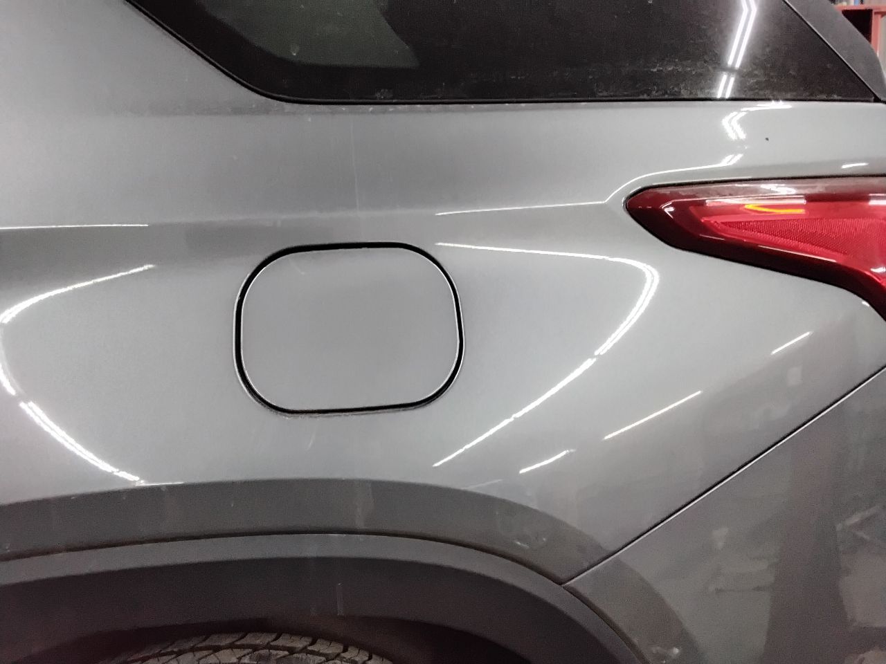 https://f005.backblazeb2.com/file/img-partshotlines-com/Inventory/MA472/Vehicle/28823_11.jpg