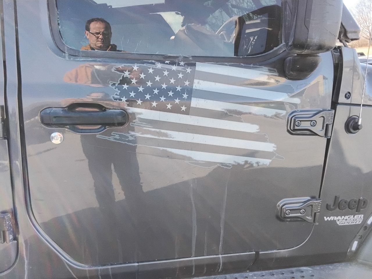 https://f005.backblazeb2.com/file/img-partshotlines-com/Inventory/MA472/Vehicle/28863_08.jpg