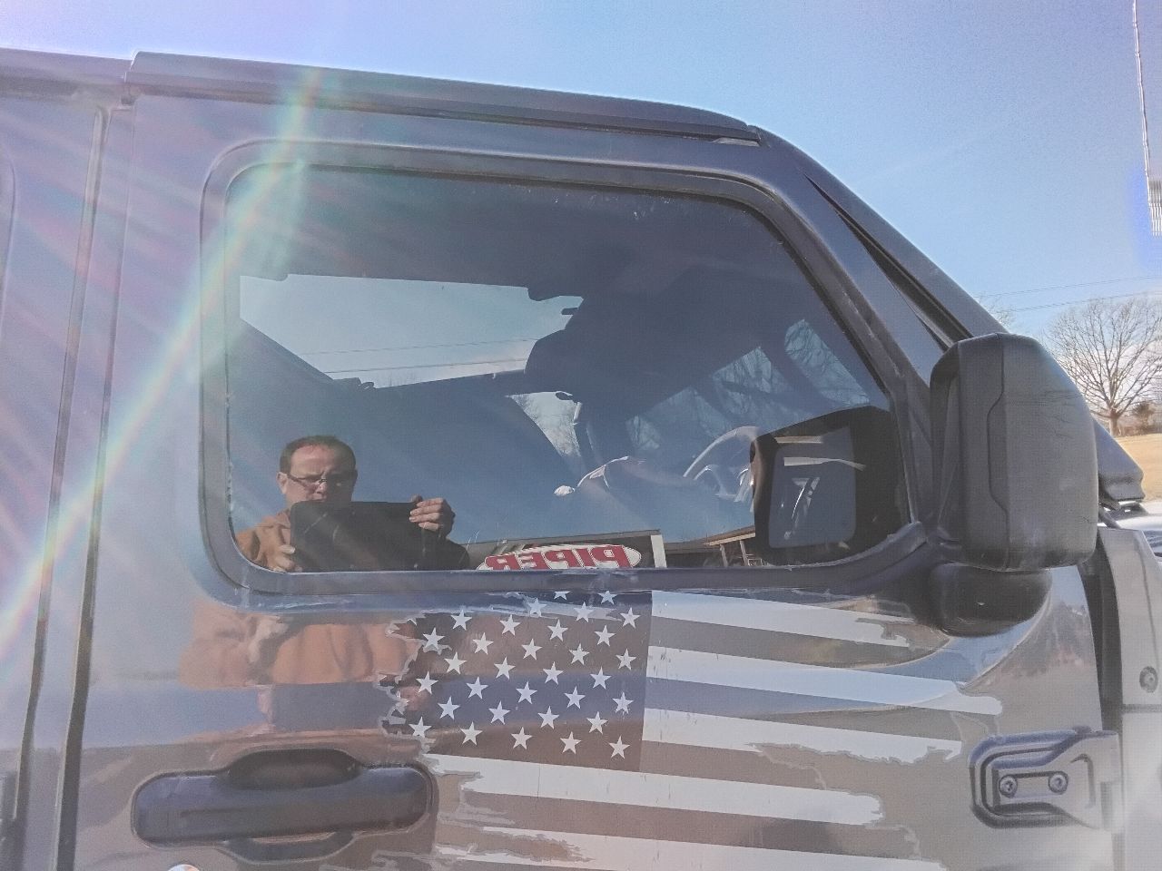 https://f005.backblazeb2.com/file/img-partshotlines-com/Inventory/MA472/Vehicle/28863_09.jpg