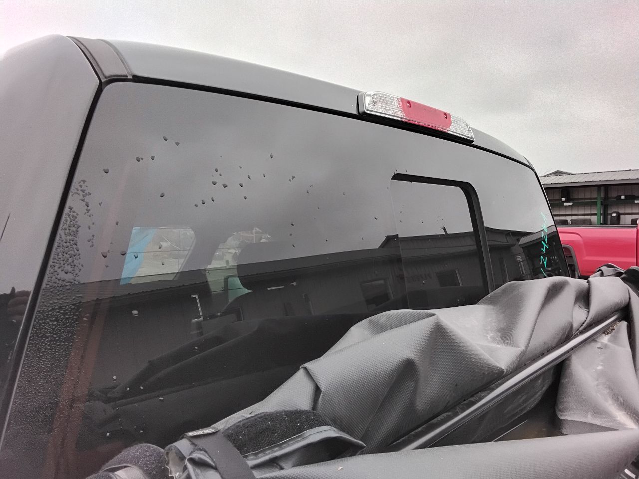 https://f005.backblazeb2.com/file/img-partshotlines-com/Inventory/MA472/Vehicle/28864_09.jpg