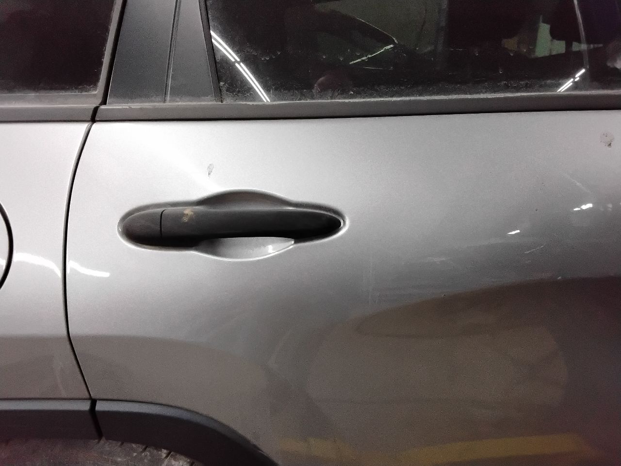 https://f005.backblazeb2.com/file/img-partshotlines-com/Inventory/MA472/Vehicle/28965_08.jpg