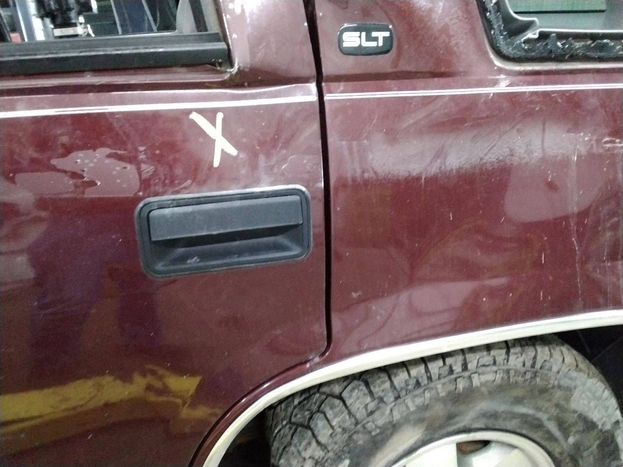 https://f005.backblazeb2.com/file/img-partshotlines-com/Inventory/MA472/Vehicle/28982_09.jpg