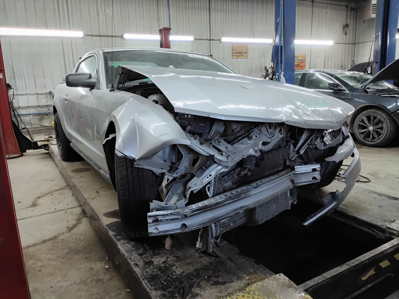 https://f005.backblazeb2.com/file/img-partshotlines-com/Inventory/MA472/Vehicle/29001_02.jpg