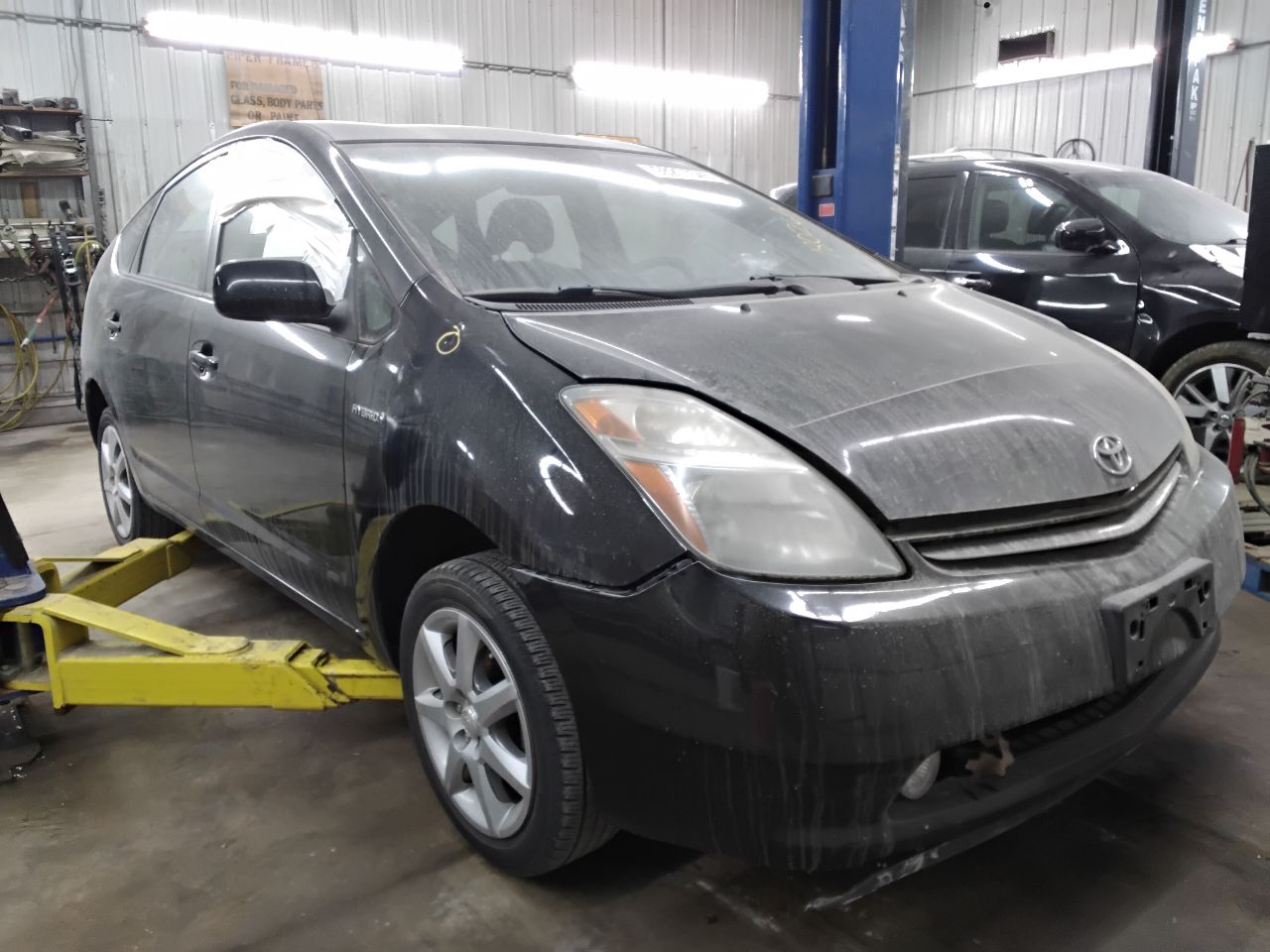https://f005.backblazeb2.com/file/img-partshotlines-com/Inventory/MA472/Vehicle/29020_02.jpg