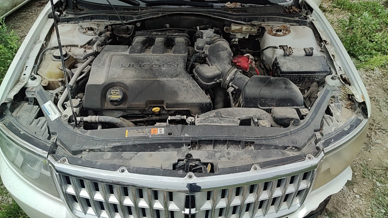 https://f005.backblazeb2.com/file/img-partshotlines-com/Inventory/MA472/Vehicle/29053_11.jpg