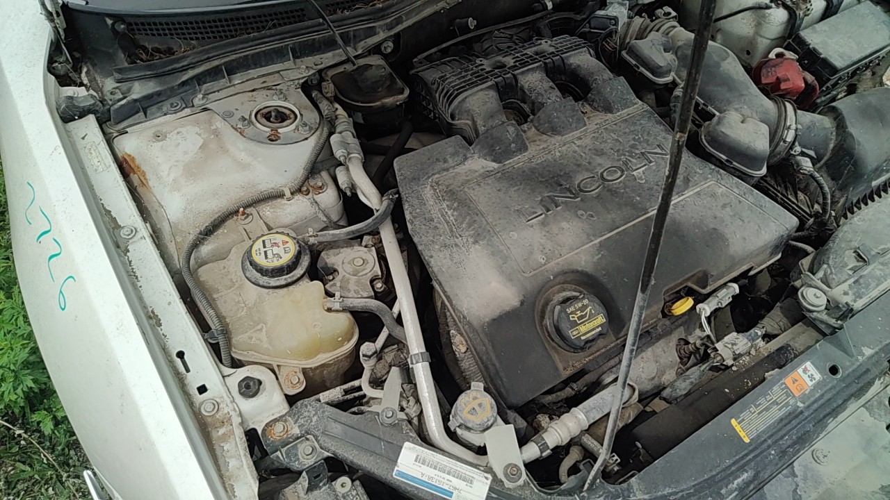 https://f005.backblazeb2.com/file/img-partshotlines-com/Inventory/MA472/Vehicle/29053_12.jpg