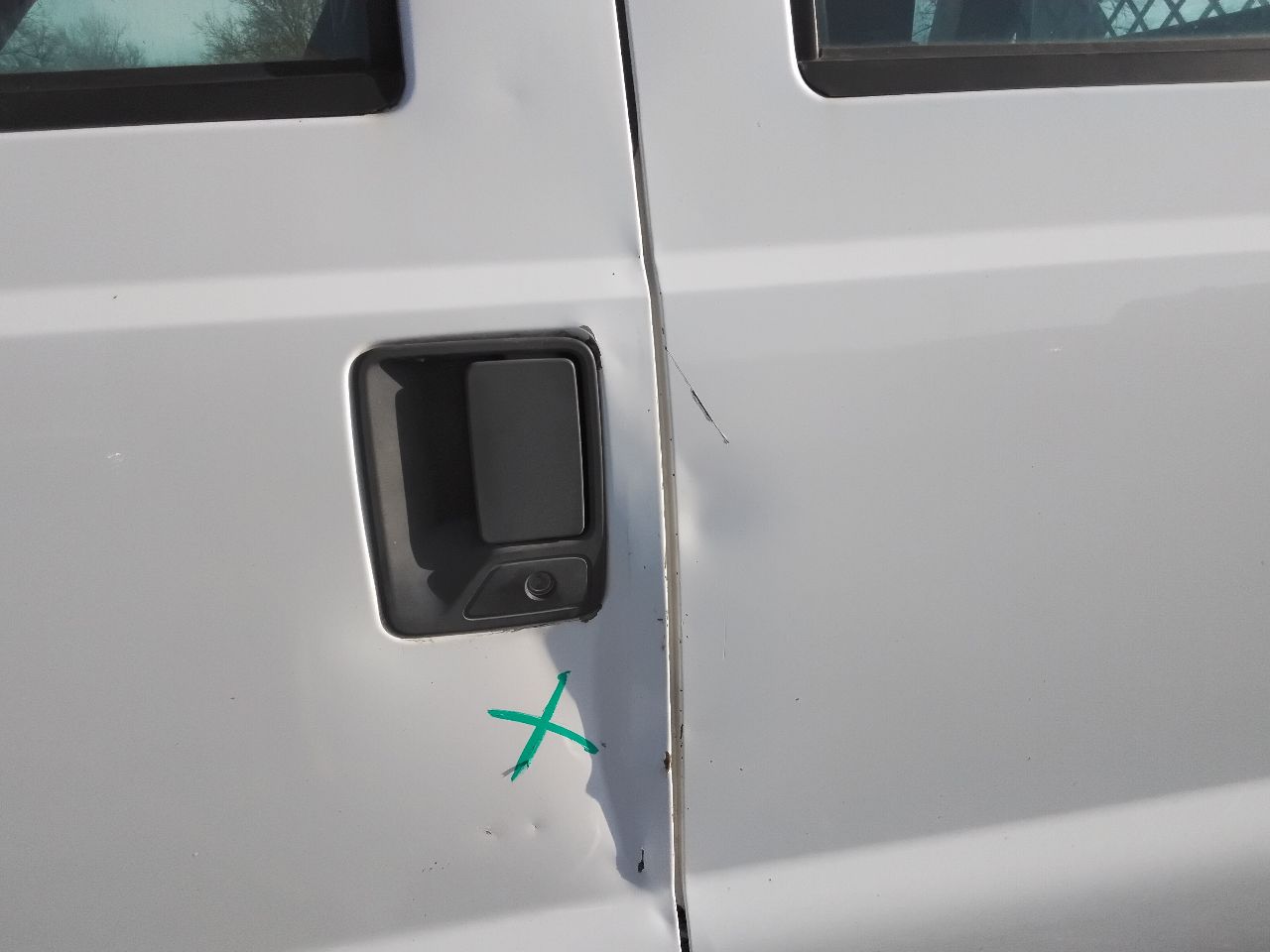 https://f005.backblazeb2.com/file/img-partshotlines-com/Inventory/MA472/Vehicle/29135_06.jpg