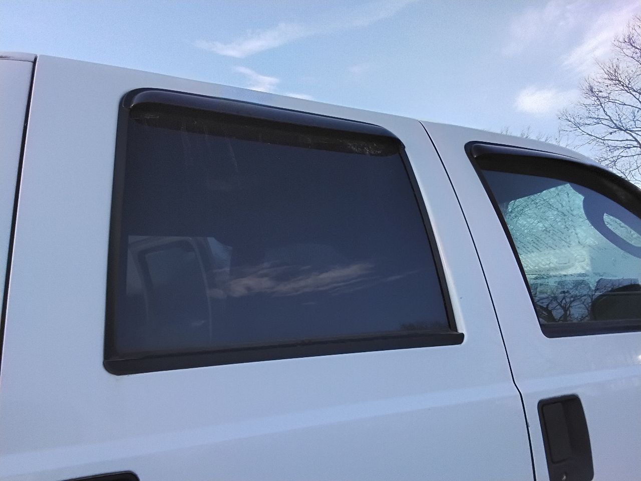 https://f005.backblazeb2.com/file/img-partshotlines-com/Inventory/MA472/Vehicle/29135_12.jpg