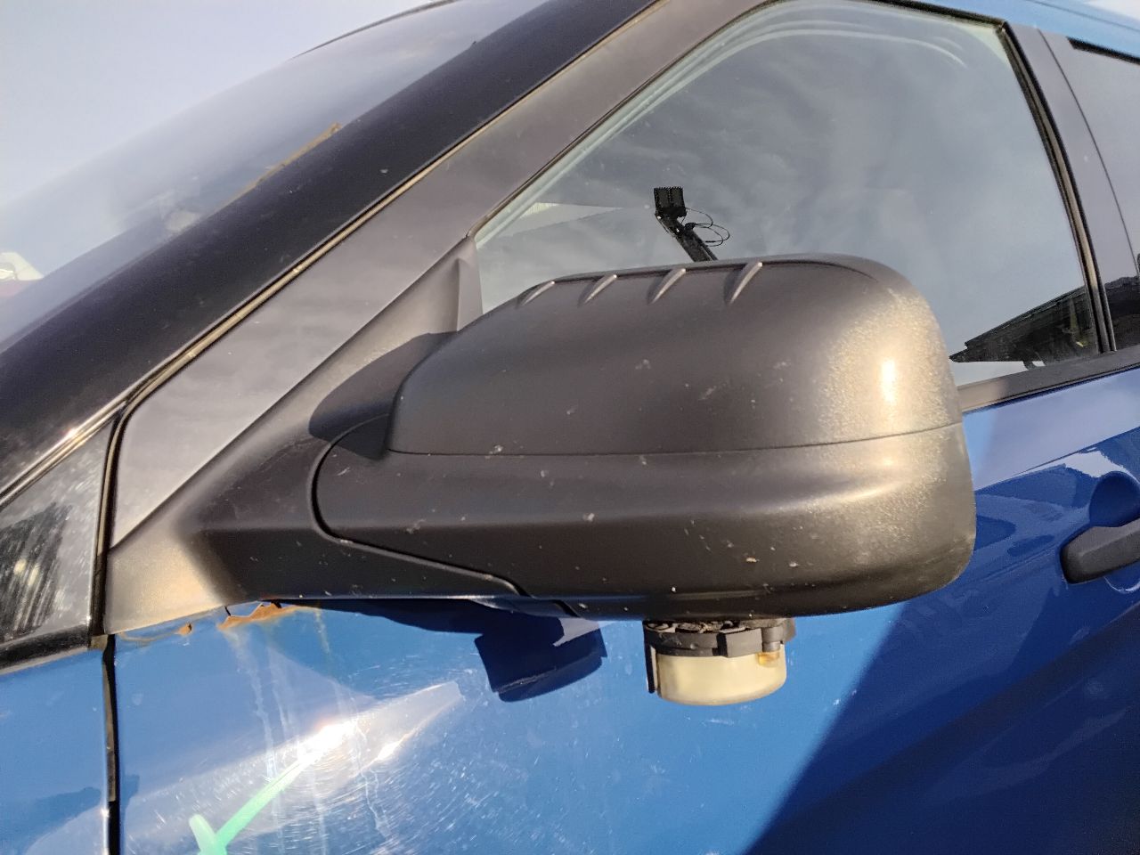 https://f005.backblazeb2.com/file/img-partshotlines-com/Inventory/MA472/Vehicle/29138_10.jpg