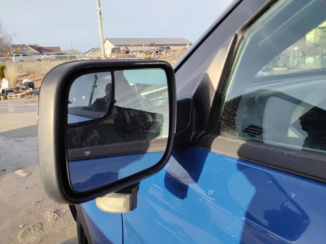 https://f005.backblazeb2.com/file/img-partshotlines-com/Inventory/MA472/Vehicle/29138_12.jpg