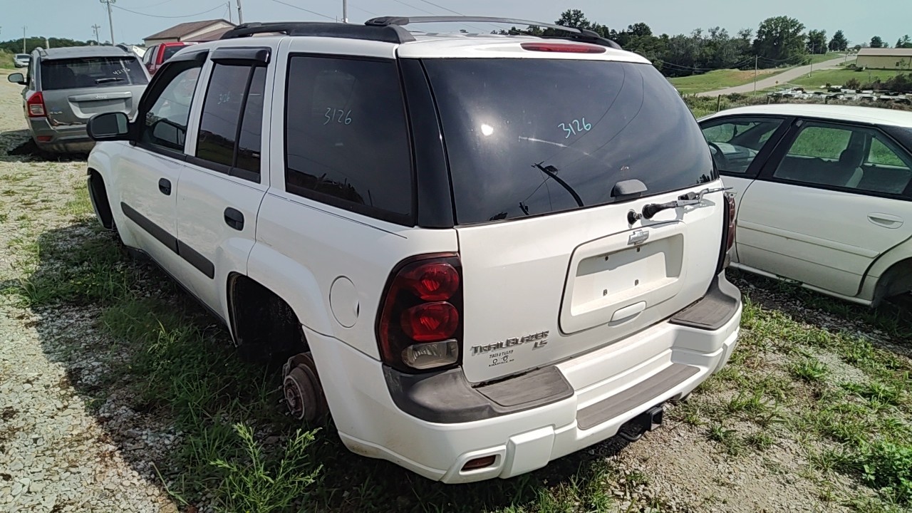 https://f005.backblazeb2.com/file/img-partshotlines-com/Inventory/MA472/Vehicle/29203_02.jpg