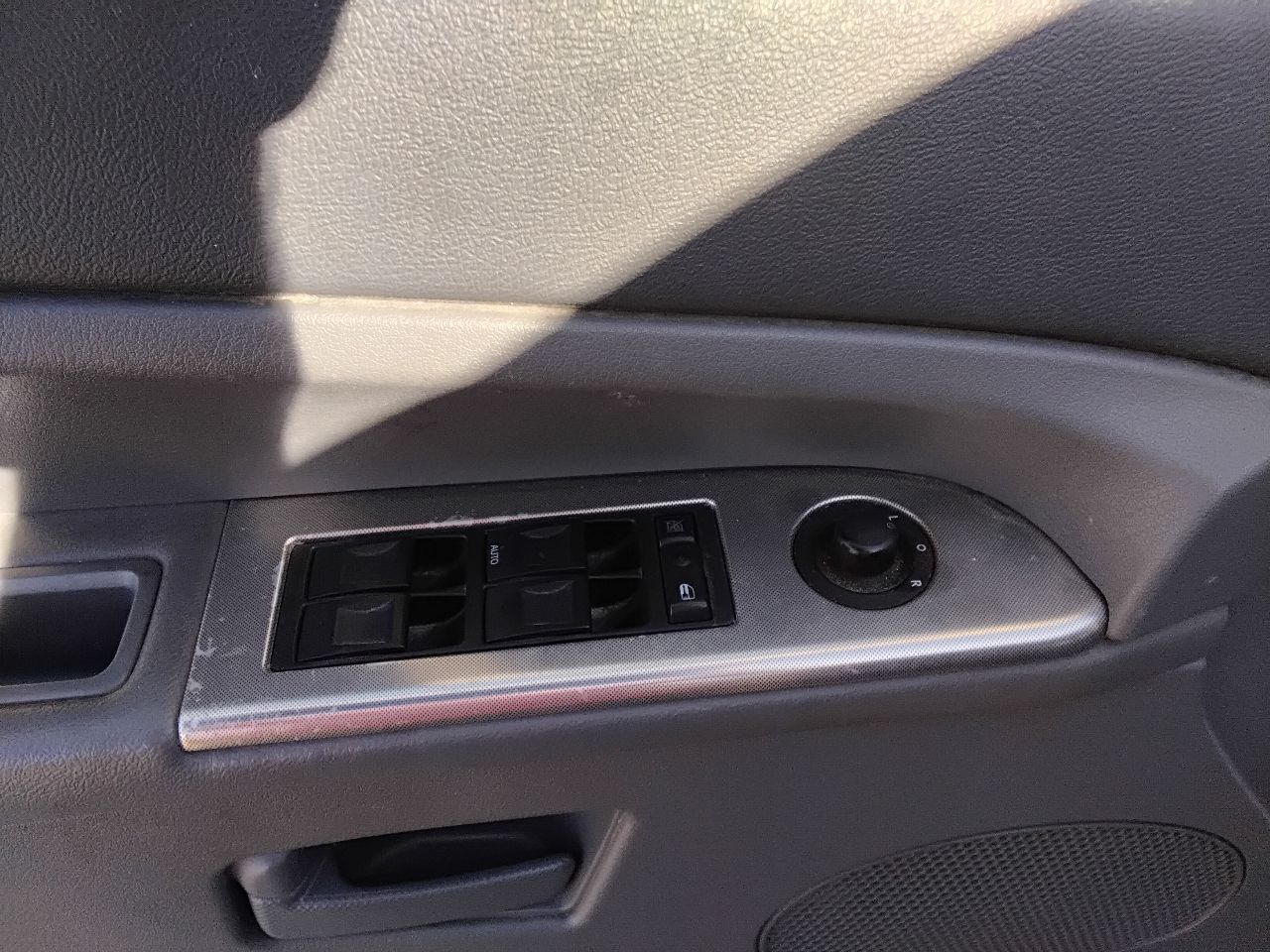 https://f005.backblazeb2.com/file/img-partshotlines-com/Inventory/MA472/Vehicle/29301_51.jpg