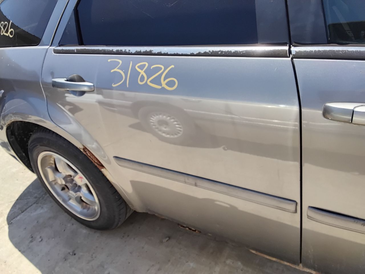 https://f005.backblazeb2.com/file/img-partshotlines-com/Inventory/MA472/Vehicle/29401_10.jpg