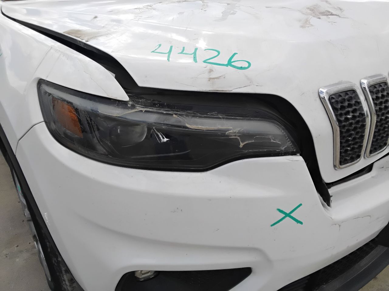 https://f005.backblazeb2.com/file/img-partshotlines-com/Inventory/MA472/Vehicle/29411_07.jpg