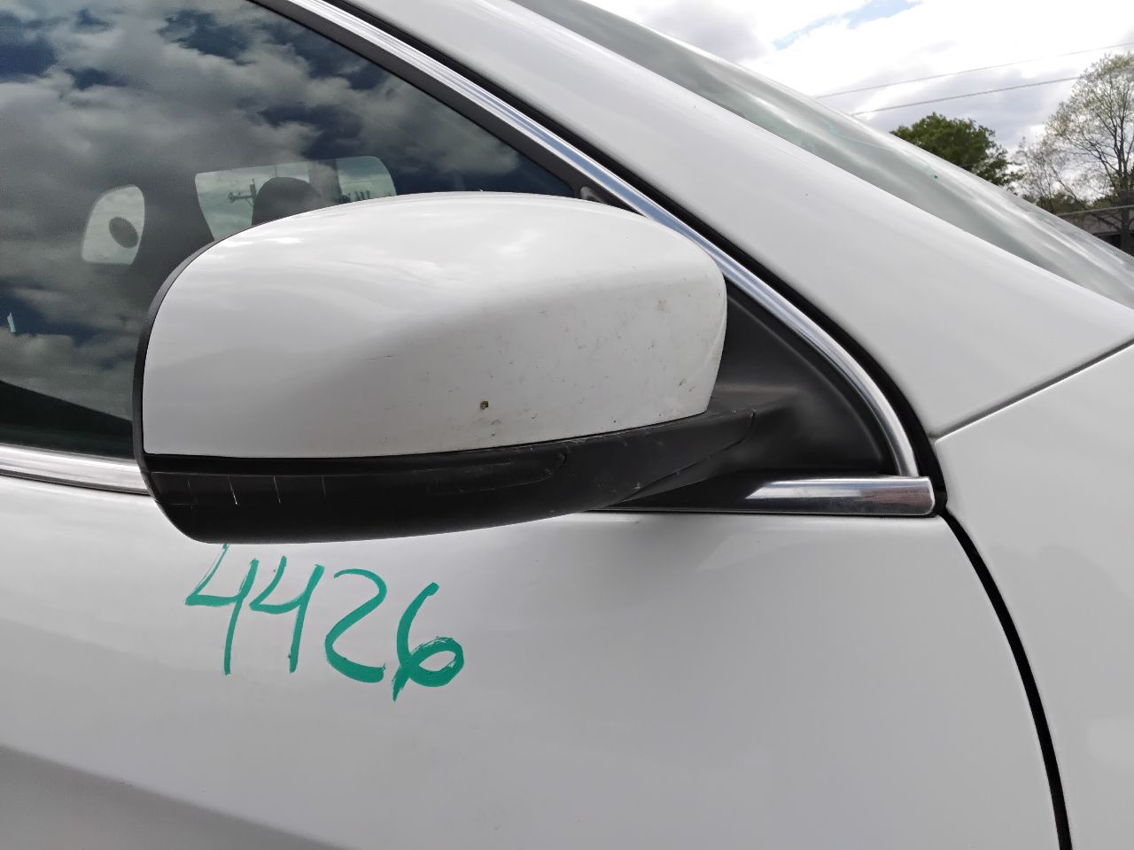 https://f005.backblazeb2.com/file/img-partshotlines-com/Inventory/MA472/Vehicle/29411_09.jpg