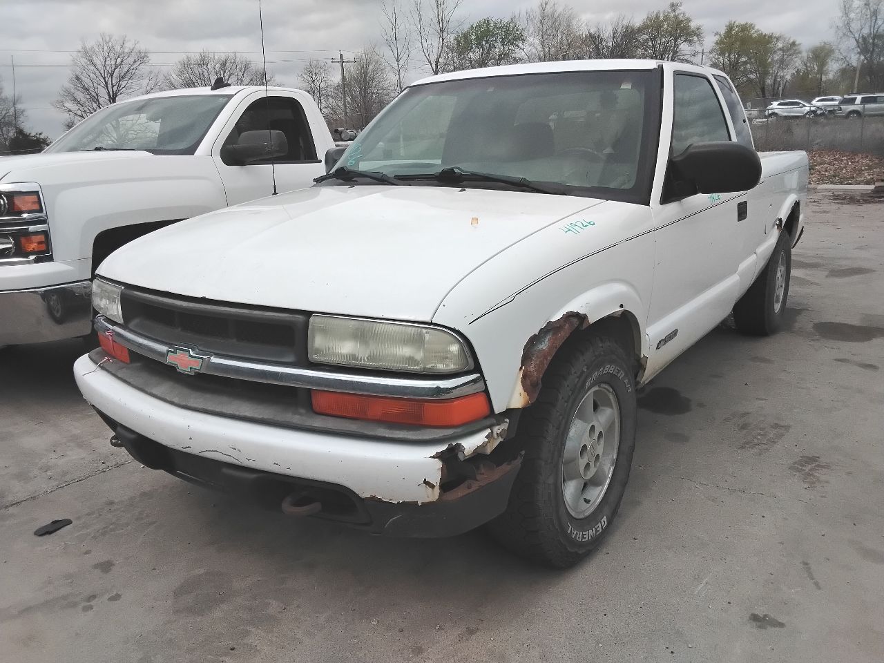 https://f005.backblazeb2.com/file/img-partshotlines-com/Inventory/MA472/Vehicle/29448_01.jpg
