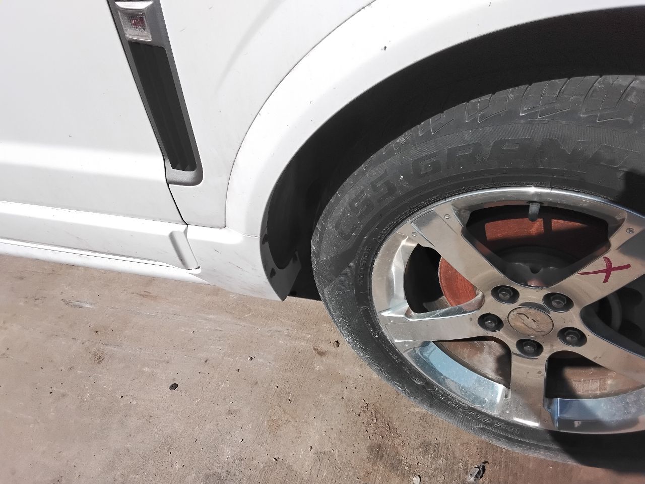 https://f005.backblazeb2.com/file/img-partshotlines-com/Inventory/MA472/Vehicle/29566_09.jpg