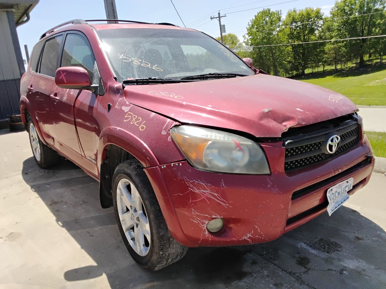 https://f005.backblazeb2.com/file/img-partshotlines-com/Inventory/MA472/Vehicle/29647_01.jpg